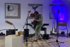 Hydra Plutonic performing