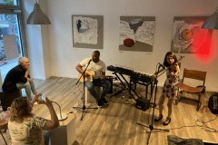 Joana Carvalhas, Adriano Trindade